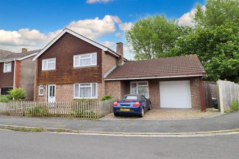 4 bedroom detached house for sale, Position close to Clevedon Town Centre