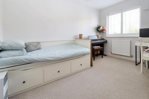 5 Barton Mews, Clevedon, BS21 6FS