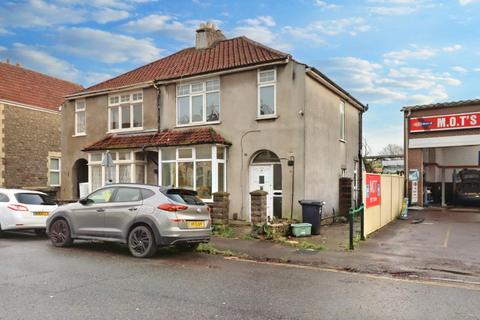 3 bedroom semi-detached house for sale, Within a short walk of Clevedon Town Centre