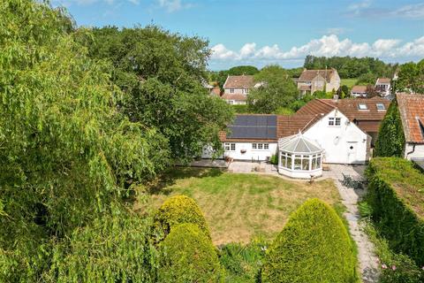 5 bedroom detached house for sale, Idyllic Village position in Kingston Seymour