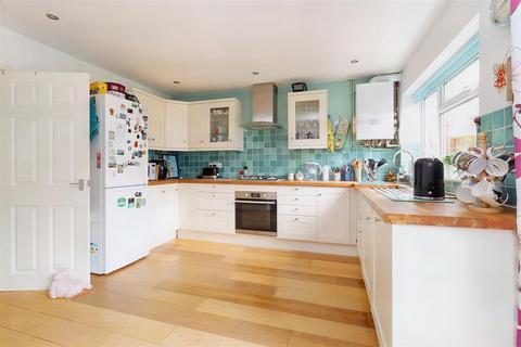 12 Exeter Road, Portishead, Bristol, BS20 6YF