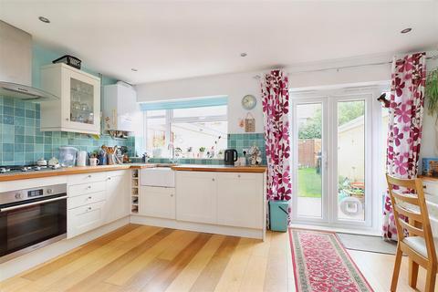12 Exeter Road, Portishead, Bristol, BS20 6YF