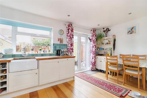 12 Exeter Road, Portishead, Bristol, BS20 6YF