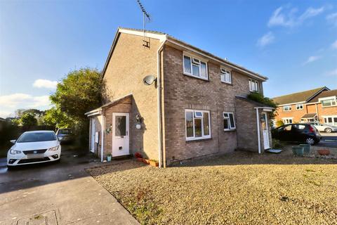 1 bedroom terraced house for sale, Close to lovely riverbank walks in Clevedon