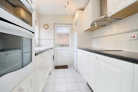 13 Clover Close, Clevedon, BS21 6EB