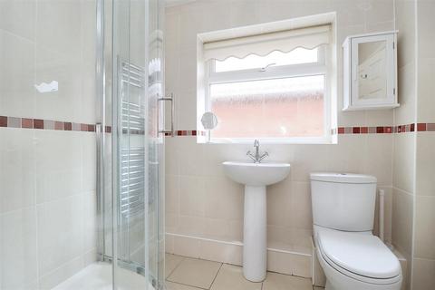 13 Clover Close, Clevedon, BS21 6EB