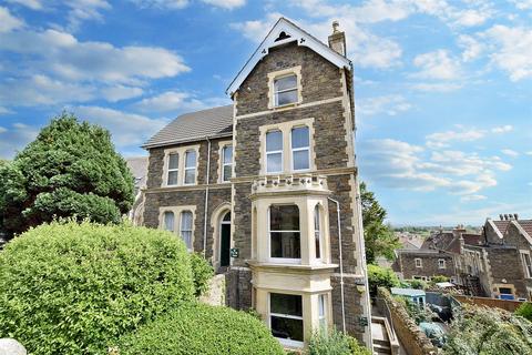 2 bedroom apartment for sale, Prime Mid Clevedon location