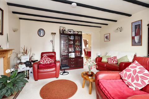 14 Byfields, Clevedon, BS21 5HP