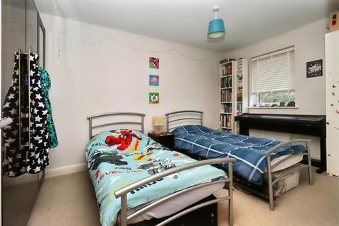 6 Barton Mews, Clevedon, BS21 6FS