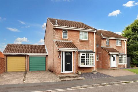 3 bedroom detached house for sale, Popular cul de sac on the outskirts of Clevedon