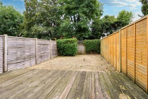 57 Bryant Gardens, Clevedon, BS21 5HF