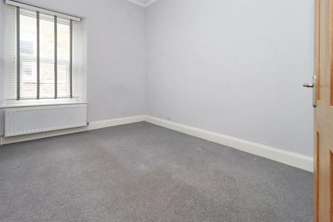 2 bedroom apartment for sale, Sought after prime Mid-Clevedon location