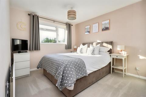 102 Cannons Gate, Clevedon, BS21 5HZ