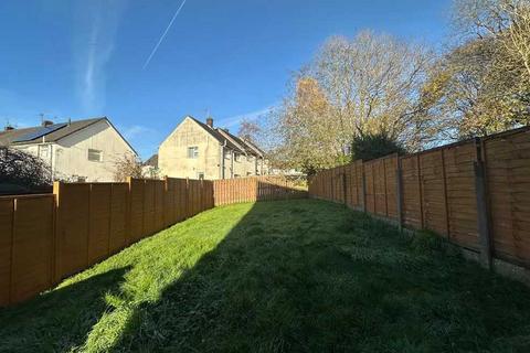 2 bedroom semi-detached house for sale, 8 Magpie Lane, Oldham, OL4 5PB