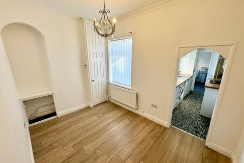 2 bedroom terraced house to rent, Eldon Street, Darlington DL3