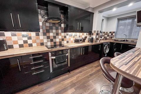 3 bedroom semi-detached house for sale, Knowsley Court, Newcastle Upon Tyne