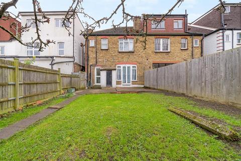 3 bedroom semi-detached house for sale, Wavertree Road, London SW2