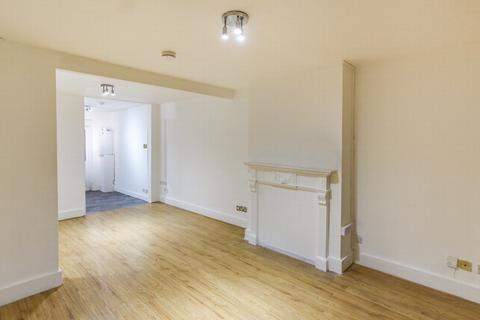 3 bedroom house to rent, Walton Road, Manor Park, E12