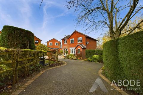 4 bedroom detached house for sale, Sandon Close, Cresswell ST11