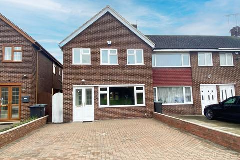 3 bedroom semi-detached house to rent, Beaumont Drive, Northfleet, Gravesend, Kent, DA11 9NN