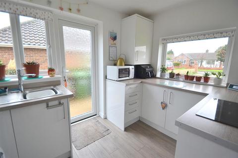 2 bedroom semi-detached bungalow for sale, Caburn Way, Hailsham