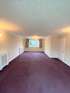 2 bedroom flat to rent, Chesswood Way, Pinner HA5