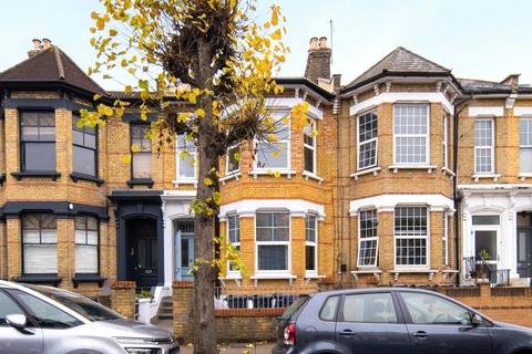 1 bedroom flat for sale, Thistlewaite Road, Lower Clapton, London, E5