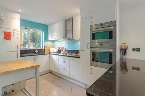 2 bedroom terraced house for sale, Maltings Place, London, SW6