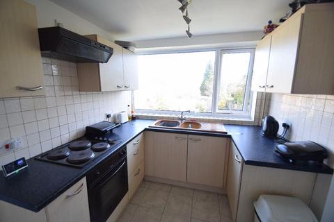 4 bedroom semi-detached house to rent, 54 Chetwynd Grove