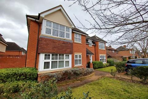 2 bedroom flat to rent, St Martins House, 40 St. Martins Road, Sutton Coldfield, West Midlands, B75