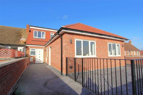 2 bedroom apartment to rent, Eastwood Road North, Leigh-on-Sea, Essex, SS9