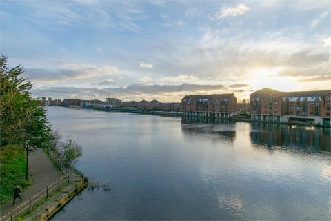 2 bedroom apartment for sale, City Wharf, Atlantic Wharf, Cardiff CF10