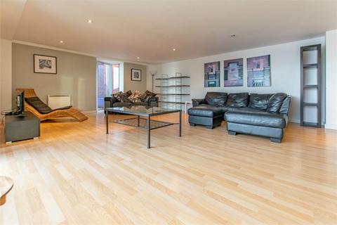 2 bedroom apartment for sale, City Wharf, Atlantic Wharf, Cardiff CF10