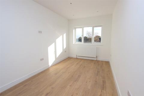 1 bedroom apartment to rent, Eastwood Road North, Leigh-on-Sea, Essex, SS9