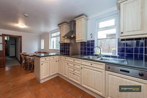 3 bedroom terraced house for sale, Torbay Road, Queens Park, NW6