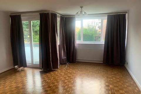 3 bedroom flat to rent, Ballards Lane, West Finchley N3