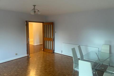 3 bedroom flat to rent, Ballards Lane, West Finchley N3