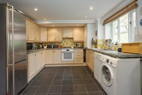 4 bedroom detached house for sale, Grove Road, Diss IP21