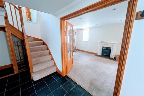 Wild Thyme Grove Road, Brockdish, Diss, IP21 4JP
