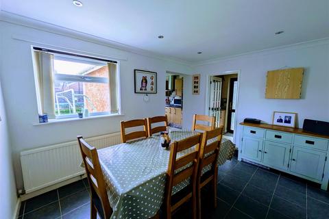 4 bedroom detached house for sale, Louies Lane, Diss IP22