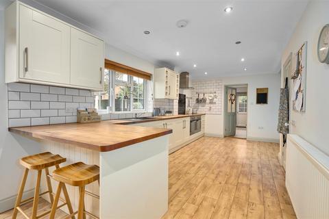 4 bedroom detached house for sale, Elm Grove, Diss IP22