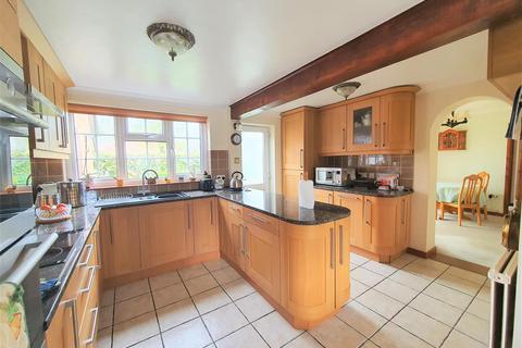 3 bedroom detached bungalow for sale, Burston Road, Diss IP21