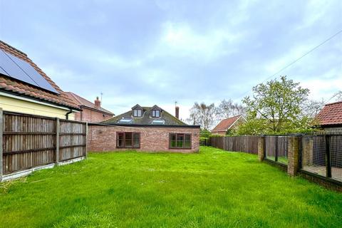 4 bedroom chalet for sale, Garden House Lane, Diss IP22