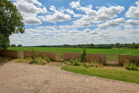 4 bedroom cottage for sale, School Road, Diss IP22