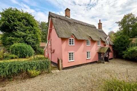 3 bedroom detached house for sale, Kenninghall Road, Diss IP22