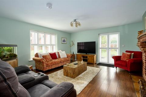 4 bedroom detached house for sale, Mill Road, Eye IP23