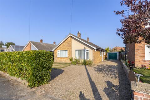 2 bedroom detached bungalow for sale, St. Michaels Way, Wenhaston IP19