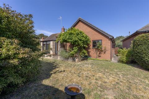 3 bedroom detached bungalow for sale, Holton Road, Halesworth IP19