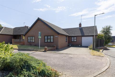 3 bedroom detached bungalow for sale, Holton Road, Halesworth IP19