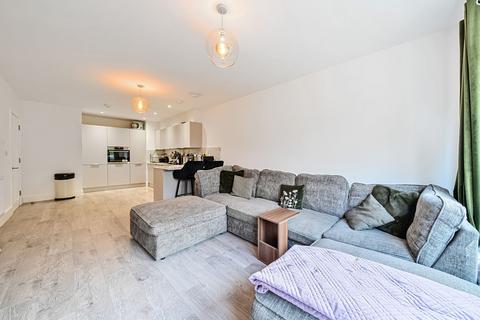 Flat 1, Dunlin House, 28e Fairdene Road, Coulsdon, CR5 1RA